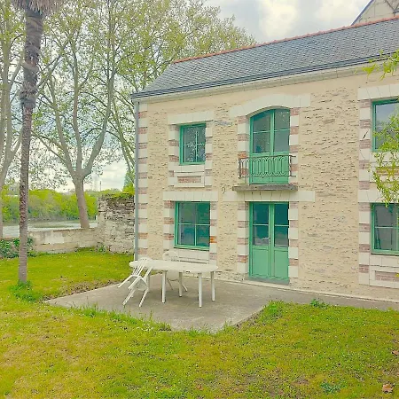 Angers, La Belle De Maine 昂热