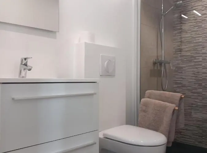 Angers, La Belle De Maine * 昂热